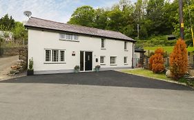 Bwthyn Bach Gwyn